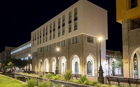 Six Hotel Guadalajara Degollado